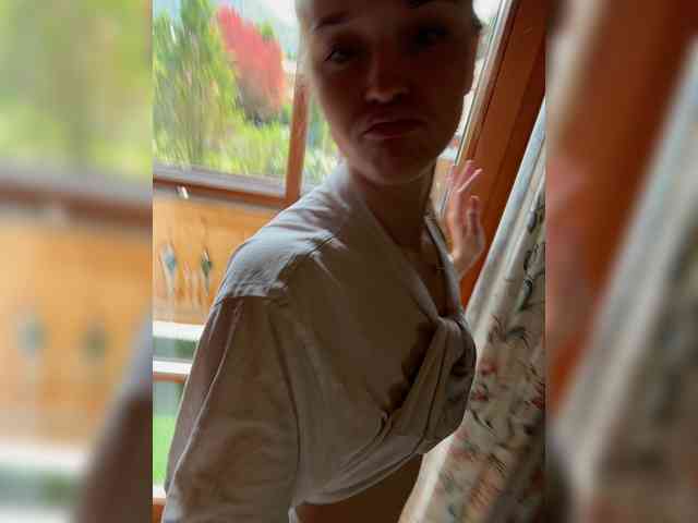 SatinSin webcam