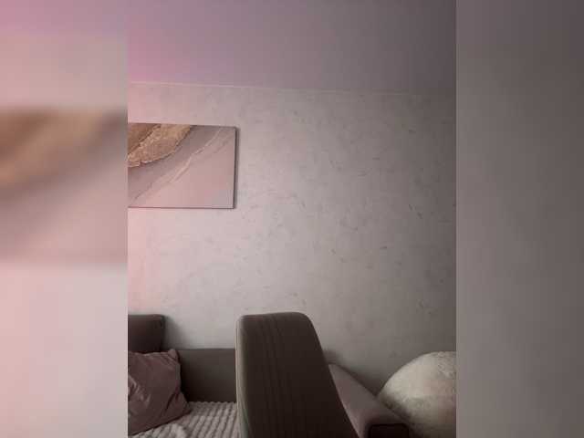 Alliina-leee live cam on BongaCams