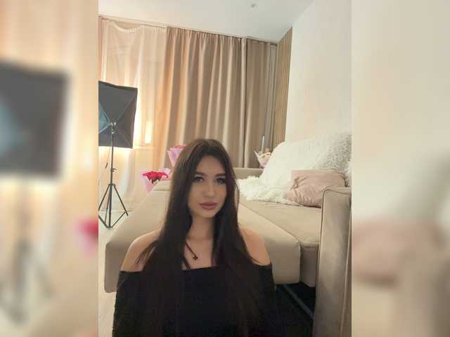 alliina-leee online