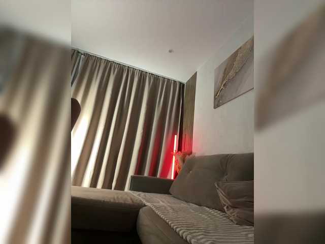 Alliina-leee in webcam