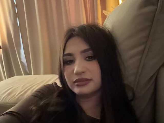  Alliina-leee chat room