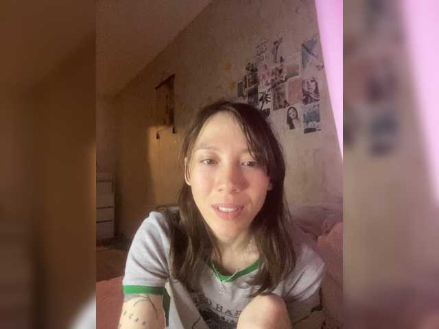 Wenly live cam on BongaCams