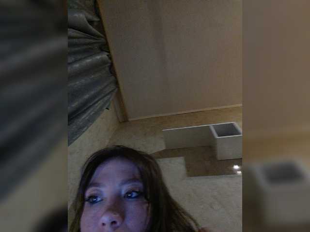 Wenly live cam on BongaCams