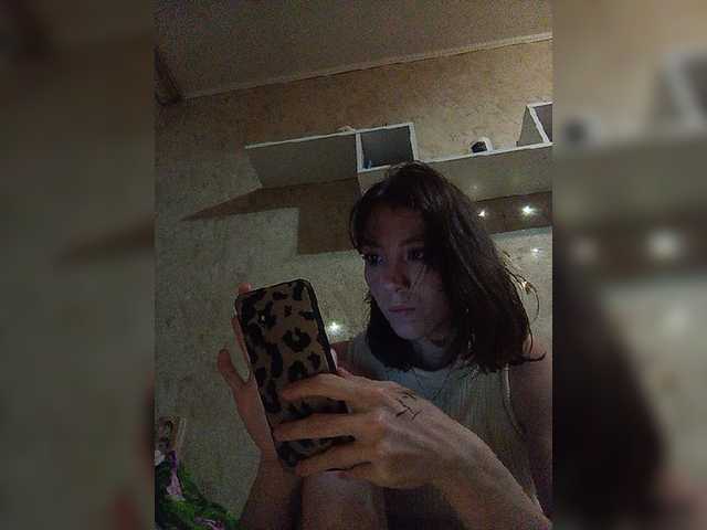 Wenly live cam on BongaCams