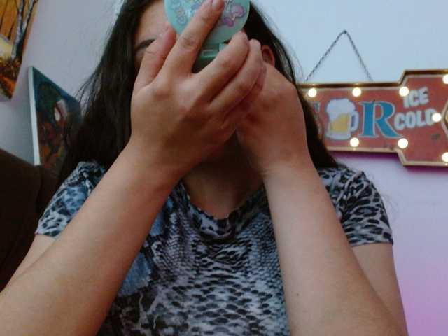 Ratienterciopelo live cam on BongaCams