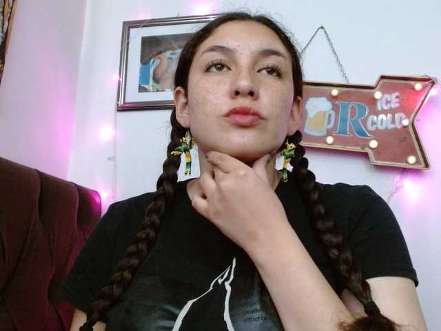 Margaritadudole live webcam show