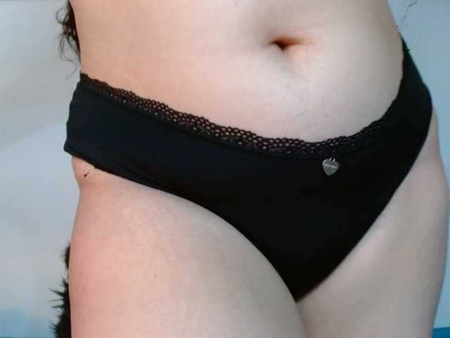 Ratienterciopelo live cam on BongaCams