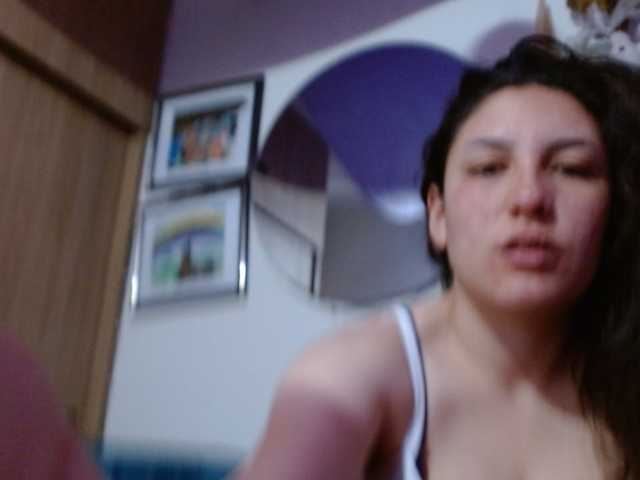Ratienterciopelo live cam on BongaCams