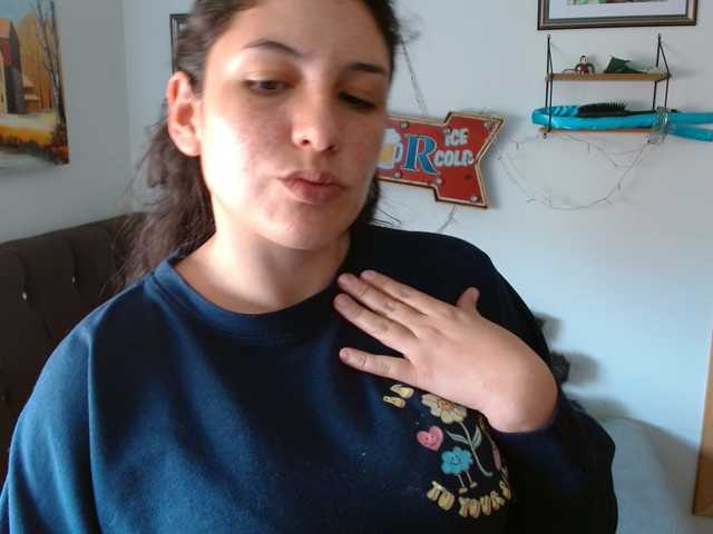 Ratienterciopelo live cam on BongaCams