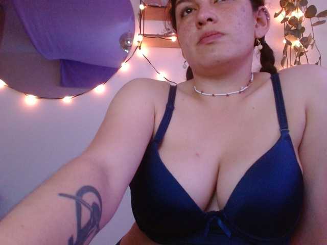 Ratienterciopelo, en directo ahora en BongaCams