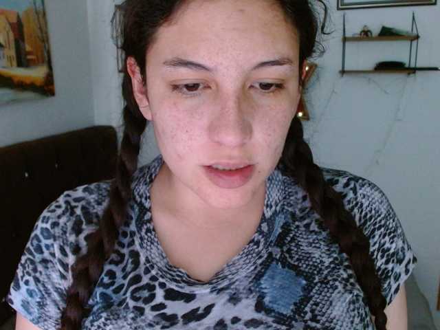 Ratienterciopelo live cam on BongaCams