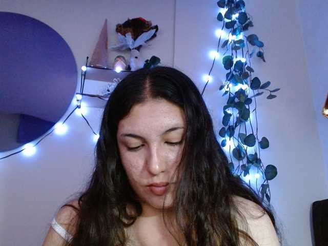 Ratienterciopelo live cam on BongaCams