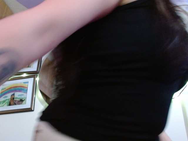 Ratienterciopelo live cam on BongaCams