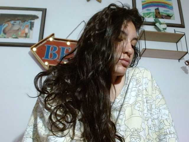 Ratienterciopelo live cam on BongaCams