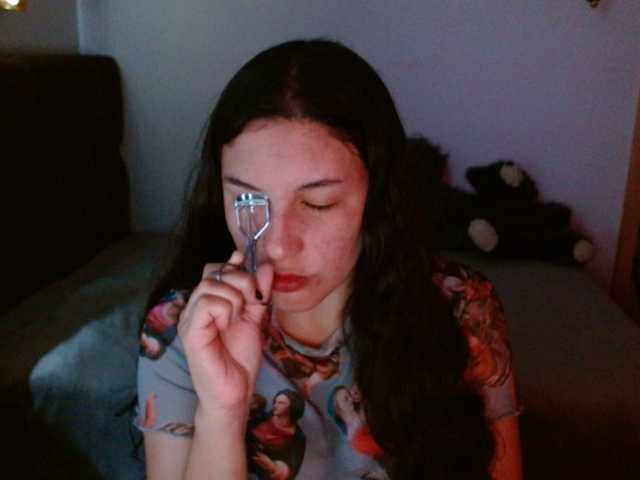 Ratienterciopelo's BongaCams show and profile