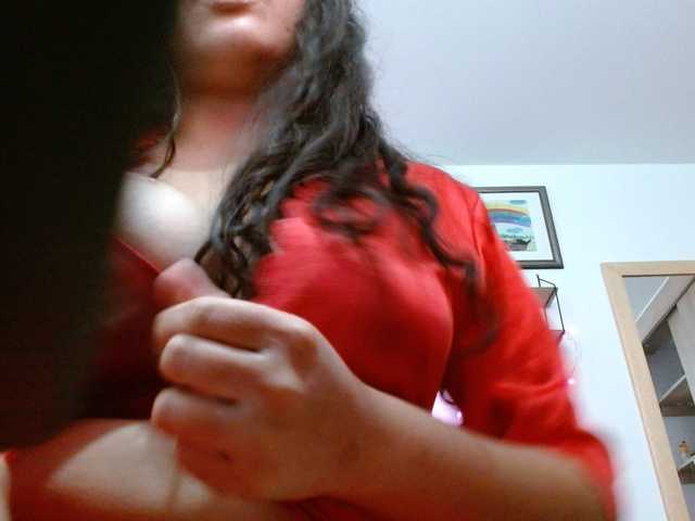 Ratienterciopelo live cam on BongaCams