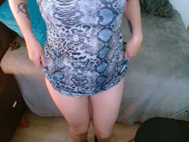 Ratienterciopelo live cam on BongaCams