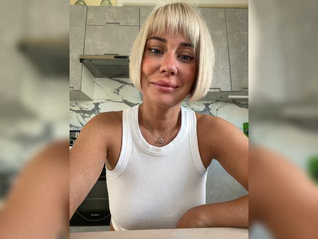 Live трансляция AlisaBlackFox - slutnetki.online