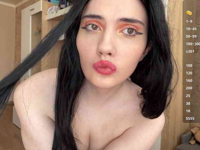 Macallani Live Webcam on BongaCams