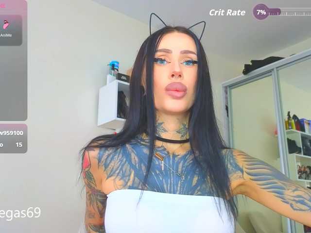 Lina-moore69 live cam on BongaCams