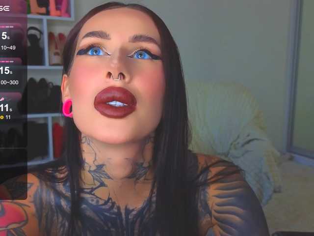 Lina-moore69 live cam on BongaCams