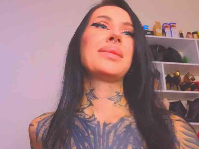 Lina-moore69