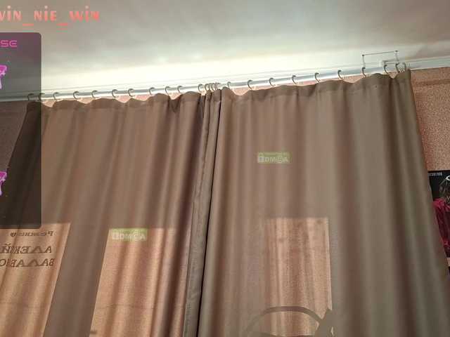 winnie-tyan live cam on BongaCams