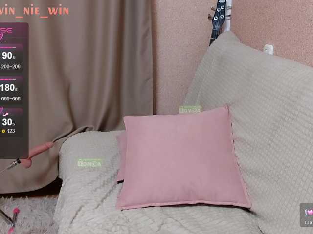 winnie-tyan live cam on BongaCams