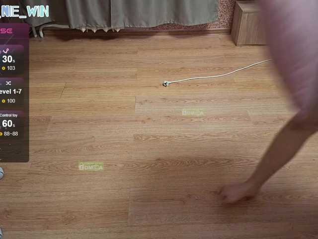 winnie-tyan live cam on BongaCams