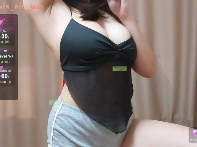 winnie-tyan live cam on BongaCams