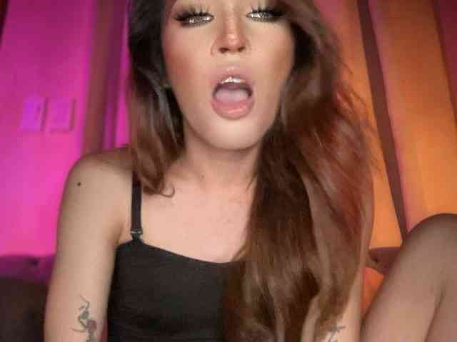 AthenaAnderson Sex Cam Show