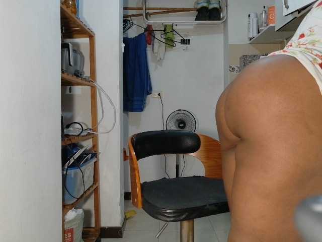 LiraRusso1 live webcam show