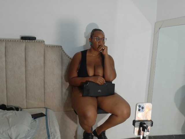 LiraRusso1 live cam preview