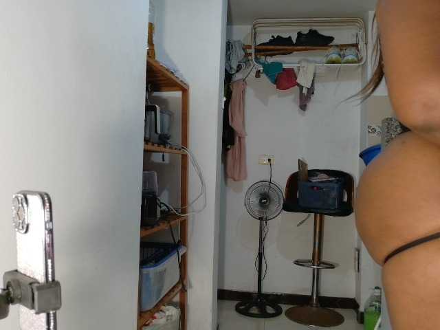 LiraRusso1 live webcam show