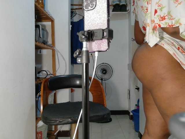 LiraRusso1 live webcam show