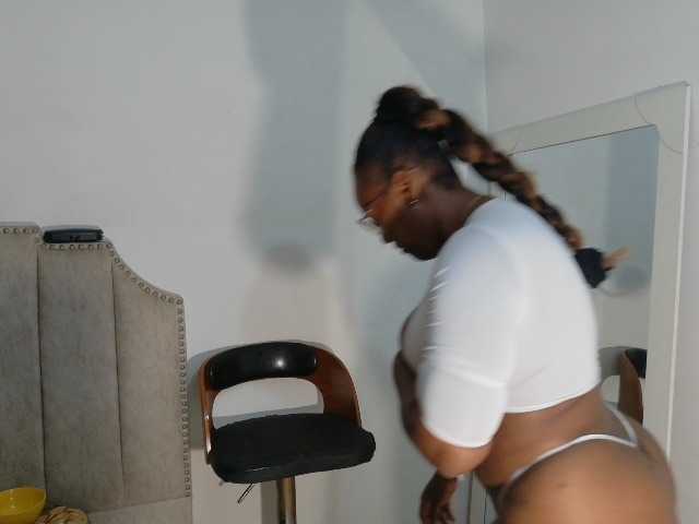 LiraRusso1 live cam preview