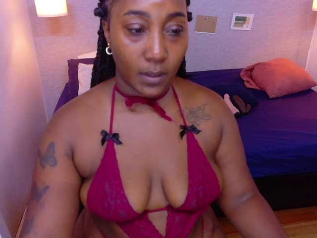 kiara-evanss live cam on BongaCams