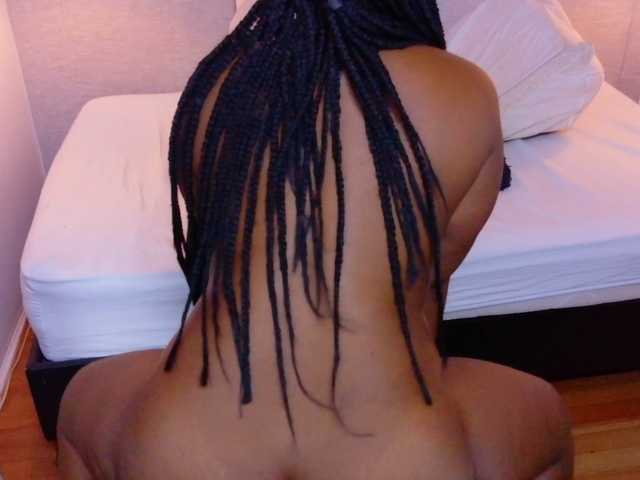 kiara-evanss live cam on BongaCams