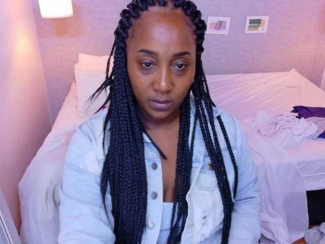 kiara-evanss live cam on BongaCams