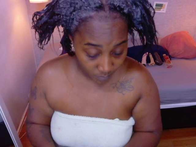 kiara-evanss live cam on BongaCams