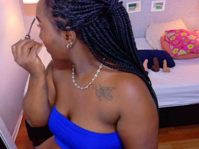 kiara-evanss, en directo ahora en BongaCams