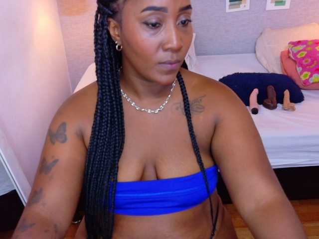 kiara-evanss, en directo ahora en BongaCams