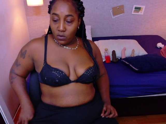 kiara-evanss live cam on BongaCams