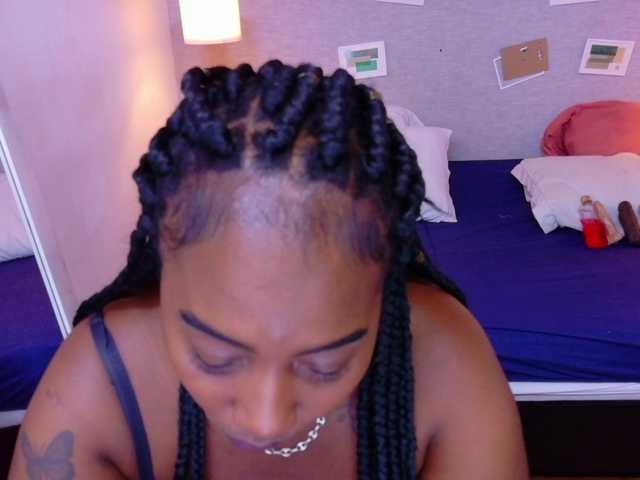 kiara-evanss live webcam show