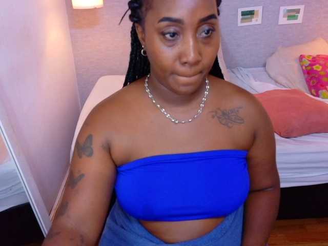 kiara-evanss, en directo ahora en BongaCams