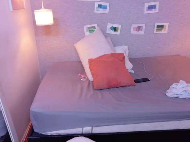 kiara-evanss's BongaCams show and profile