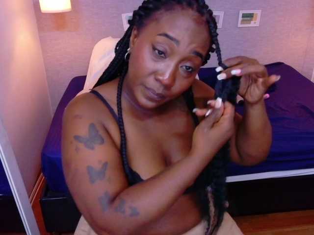 kiara-evanss live cam on BongaCams