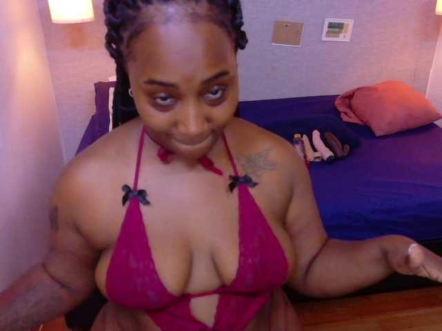 kiara-evanss live cam on BongaCams