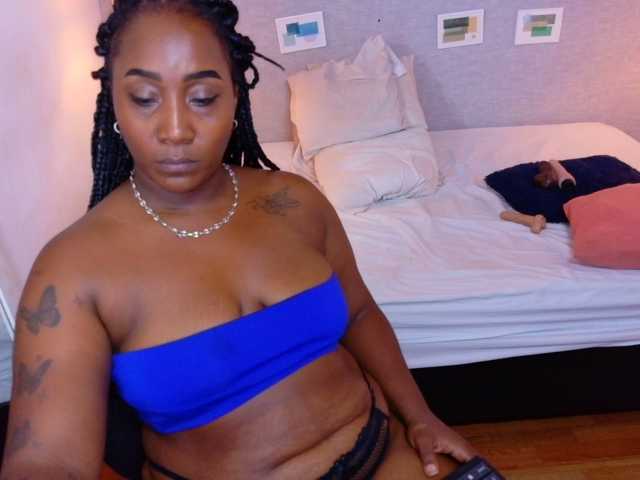kiara-evanss, en directo ahora en BongaCams