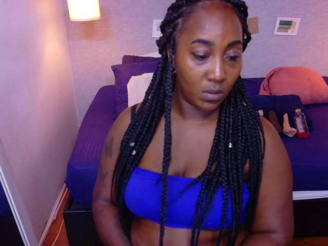 kiara-evanss live cam on BongaCams